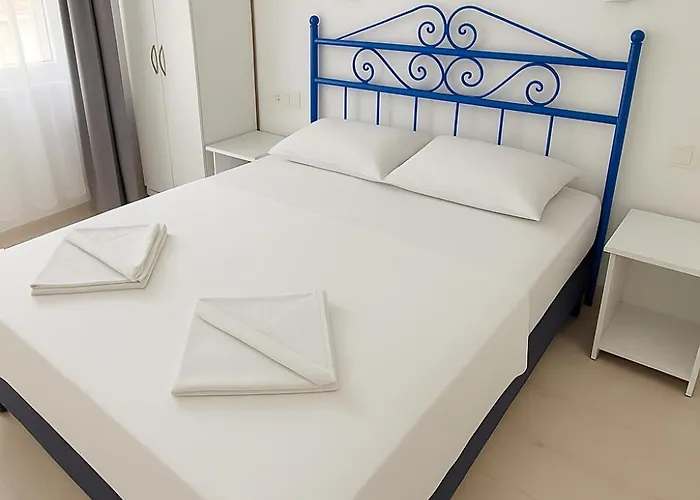 R House بودروم