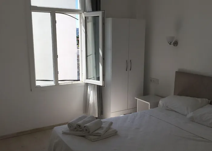 R House بودروم