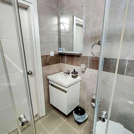 R House 3* בודרום