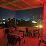 R House 酒店 博德鲁姆