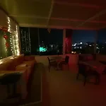 R House 酒店 博德鲁姆