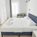 R House 酒店 博德鲁姆