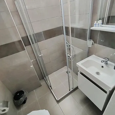 Szálloda R House